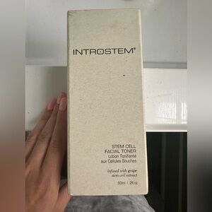 NWT Introstem Facial Toner